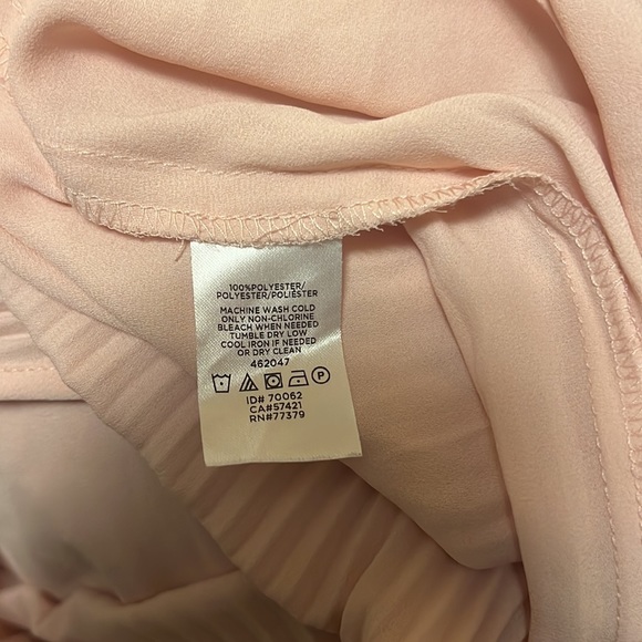 Ann Taylor ruffle halter  top - Picture 4 of 4